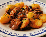 Foto del paso 6 de la receta: Pulpitos encebollados con patatas