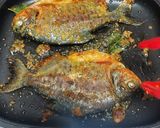 Foto langkah ke 3 dari resep Bawal Bakar Bumbu Santan.