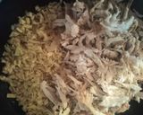 Foto del paso 2 de la receta: Arroz "chaufa" falso y rápido