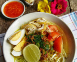 Foto langkah ke 3 dari resep Soto Ayam Bening ala Indy #postingrame2_soto.