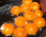 Foto langkah ke 4 dari resep Bola-bola ubi isi keju.