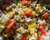 A picture of step 2 of Masala muri.