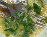 A picture of step 1 of Noodles omelet.