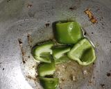 A picture of step 4 of Kadhai Paneer.