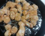 A picture of step 2 of Chicken chilli.