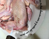 Foto del paso 1 de la receta: Alitas de pollo en salsa jardinera pasada por colador chino