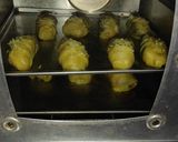 Foto langkah ke 4 dari resep Bolen Lilit.