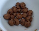 Teljes kiőrlésű csokis keksz recept fázis 3 fotója