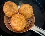 A picture of step 3 of Farali dahi pettis.