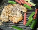 A picture of step 2 of Creamy Chicken Steak 🥩.