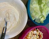 A picture of step 4 of Apple Waldorf salad🍎🥬🍅🥗.