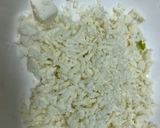 A picture of step 1 of Paneer kiwi salad.