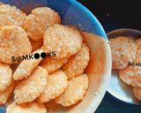A picture of step 3 of Sabudana Vada with Sago flour.