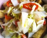 Foto langkah ke 4 dari resep Tumis Sawi Putih dan tahu.