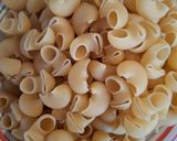 A picture of step 2 of Pasta with Cauliflower (White Sauce).