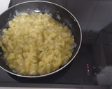 Foto del paso 6 de la receta: Tortilla de calabacín con cebolla al estilo de mi madre, mi portuguesa favorita