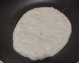 Foto del paso 3 de la receta: Arepas🫓de choclo🌽rellenas de queso🧀🧈🥛