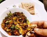 गावाकडचे हिरव्या वांग्याचे स्वादिष्ट भरीत (Hirvya Vangyache Bharit Recipe In Marathi) रेसिपी स्टेप 8 फोटो 