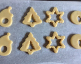 Foto del paso 3 de la receta: Galletas vidriera para el árbol