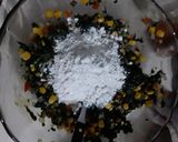 Foto del paso 4 de la receta: Croquetas con Acelga, choclo ajo arvejas y queso😜