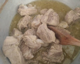 Foto del paso 2 de la receta: Ternera en salsa, arroz blanco y ensalada verde