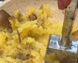 Foto langkah ke 2 dari resep Simple Mashed Potatoes.