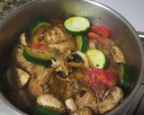 Foto del paso 5 de la receta: Pavo estofado con verduras