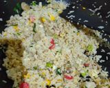 Foto langkah ke 3 dari resep Yakimeshi (nasi goreng ala jepang).