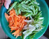 Foto langkah ke 5 dari resep Sup pedas ala korea.