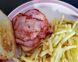 Foto del paso 2 de la receta: Hamburguesa de lomo a la napolitana