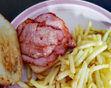 Foto del paso 2 de la receta: Hamburguesa de lomo a la napolitana
