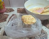 Foto del paso 5 de la receta: Postre de vainillas marmolada relleno con crema de harina y caramelo