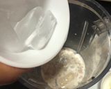 A picture of step 1 of Oreo Milkshake.