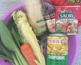 Foto langkah ke 1 dari resep Capcay With Jamur Enoki dan Jamur Kancing.