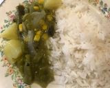 Foto del paso 2 de la receta: Papas con poblano, granitos de elote y nopales en chile verde