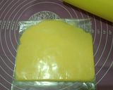 Foto langkah ke 1 dari resep Croissant.
