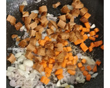 Foto langkah ke 3 dari resep Nasi Goreng Telur Tanpa Kecap.