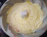 Foto langkah ke 5 dari resep Neapolitan Pumpkin Butter Cake.