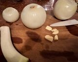Foto del paso 1 de la receta: SOPA DE CEBOLLA Y QUESO en sopera