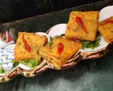A picture of step 4 of Bread suji pakoda - new style.
