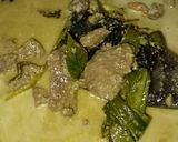 Foto langkah ke 4 dari resep Golden Beef Curry.