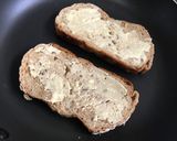 Foto langkah ke 3 dari resep Sandwich telur (Egg sandwich with Brown Bread).