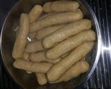 A picture of step 5 of Veg sausages.