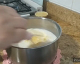 Foto del paso 2 de la receta: Postre cremoso, refrescante muy fácil y económico, sin horno