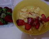 Foto langkah ke 2 dari resep Fruits Pastry Cake.
