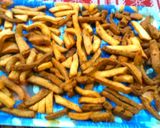 A picture of step 6 of Ribbons Matri & namakpara.