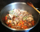 Foto del paso 3 de la receta: Rabo de cerdo con repollo