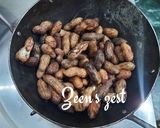 A picture of step 1 of Iron Kadai Roasted Salted Fresh Groundnuts.
