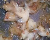 صورة لخطوة 4 من وصفة دجاج بالمشروم والكريمة 🍲