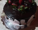 Foto del paso 2 de la receta: Torta de chocolate con ganache de chocolate y frutillas 🍓